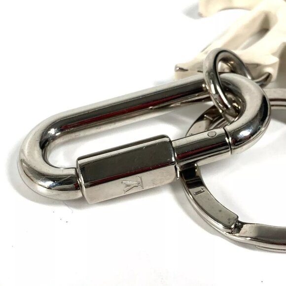 LOUIS VUITTON LV logo with carabiner Portocle-LV Sharp Bag Charm Key Holder - Picture 10 of 12